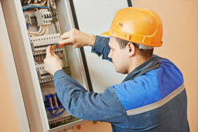 electrician, fault finding